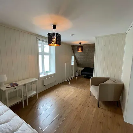 1sb23 - Cozy Budget *